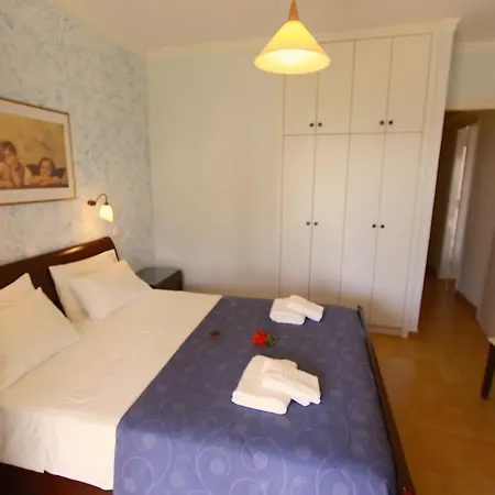 Appartamento Beachfront And Villas