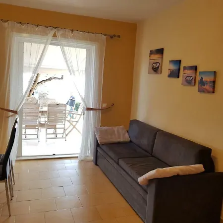 Appartamento Beachfront And Villas Glifada